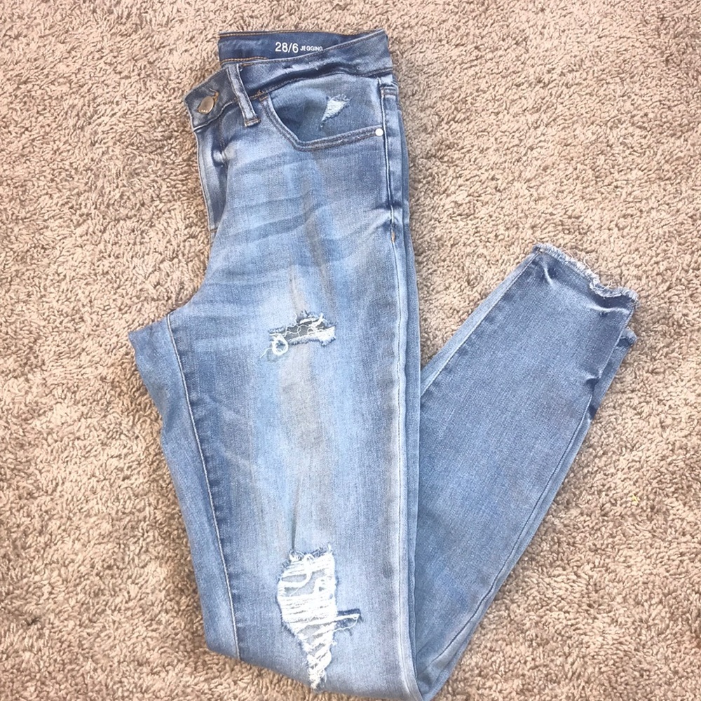 Skinny Jeans / Jeggings